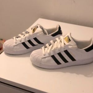 Adidas superstar
